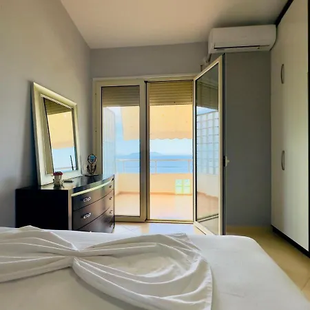 - Sea-view Double Bedroom With Panoramic Terrace By Ggpremiumstays 아파트 *